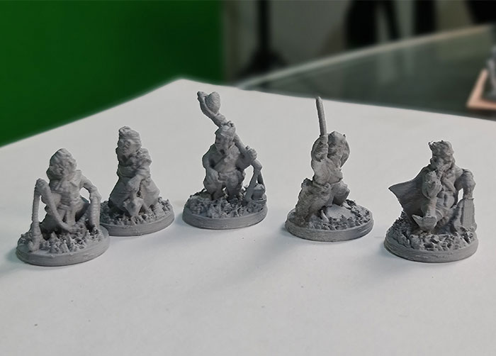 Castyourwish-Fantesy-shop-mini-Adventurer